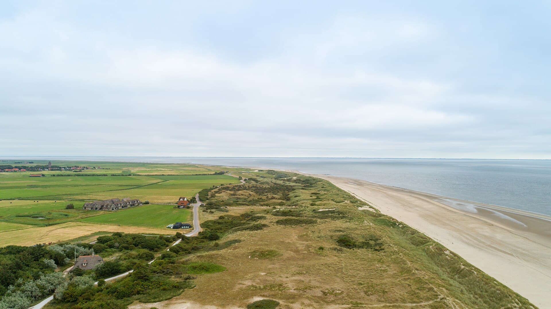 Duinen Ameland - Ameland aerial beach dunes
