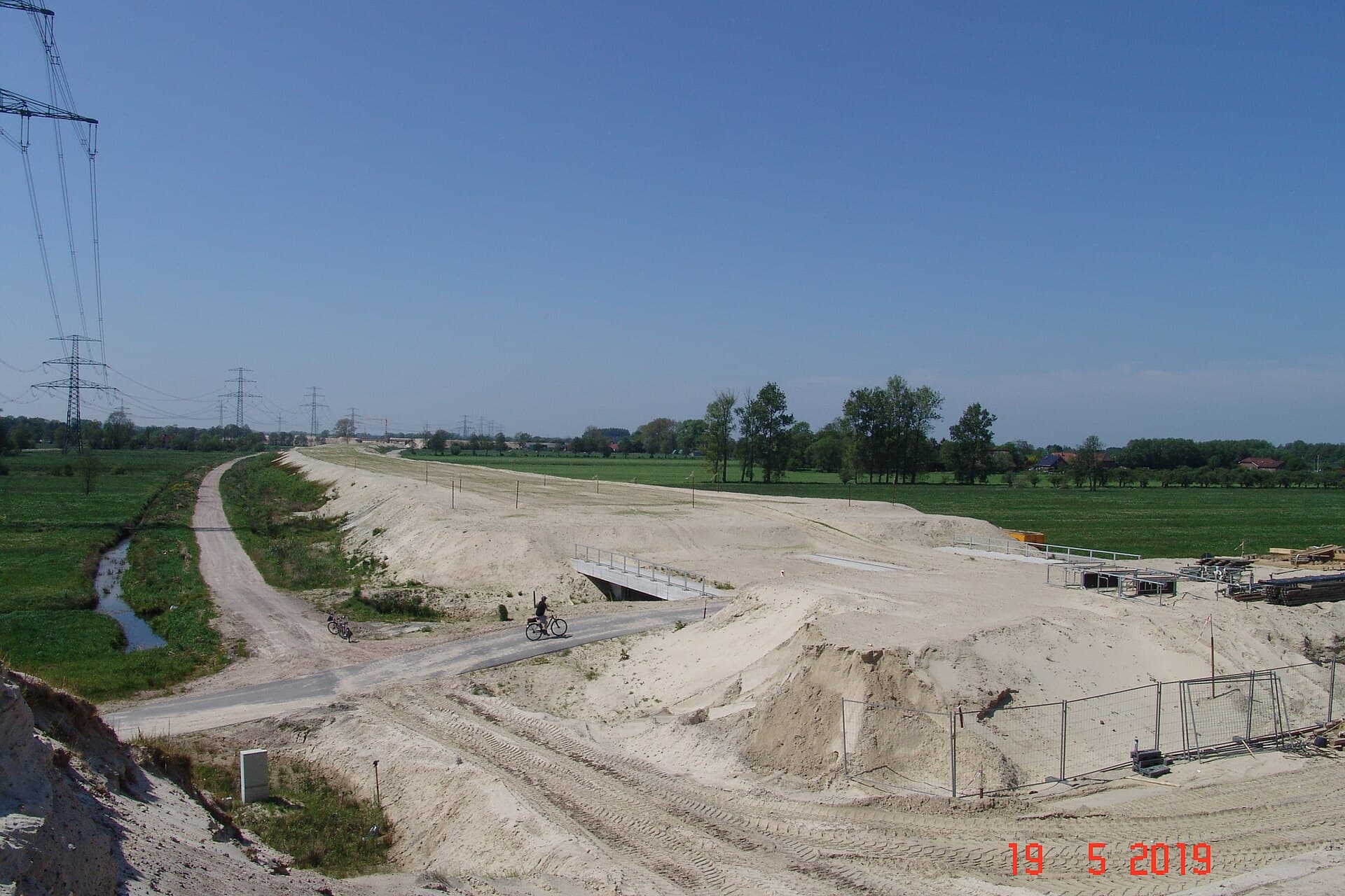 Kwartelkoning (Crex crex) - FFH-Gebiet Moore bei Buxtehude - A26 Baustelle
