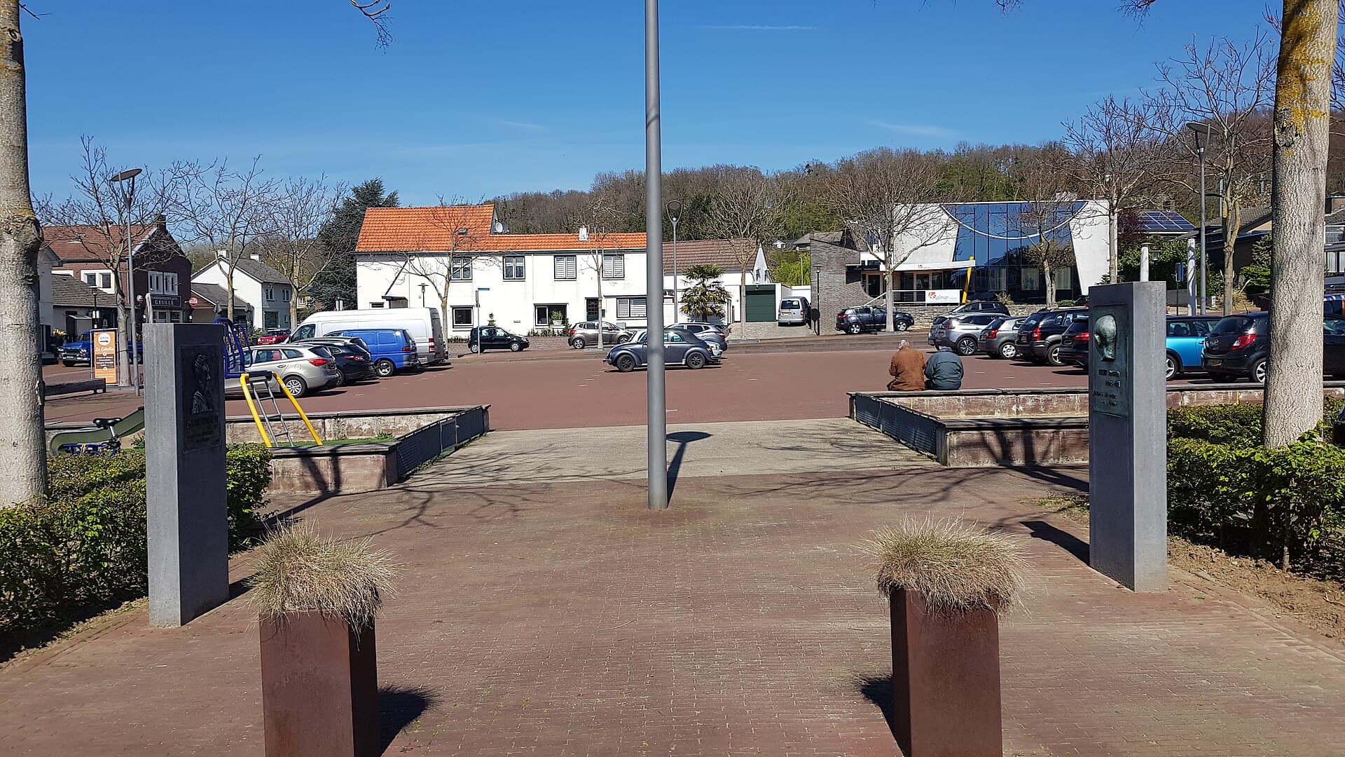 Bunder- en Elslooërbos - Geulle-sculptuur Marie Koenen + Felix Rutten
